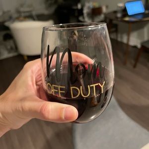 Meet your Posher, Marigrace